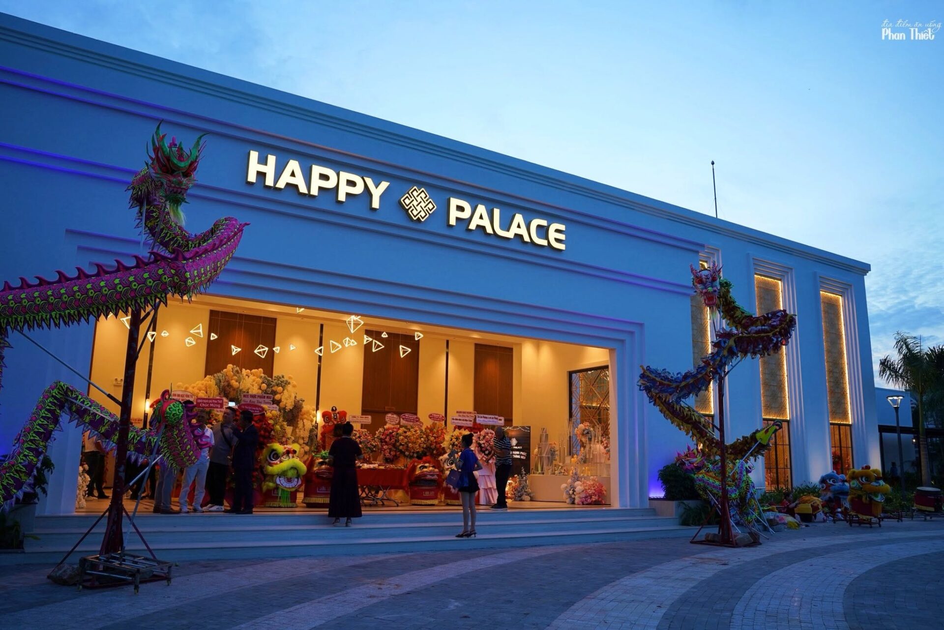 NHÀ HÀNG TIỆC CƯỚI HAPPY PALACE